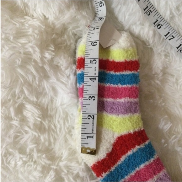 SO Woman’s Juniors 3 pair glove 2 pair sock set OSFM gloves 9-11 sock - Picture 11 of 12